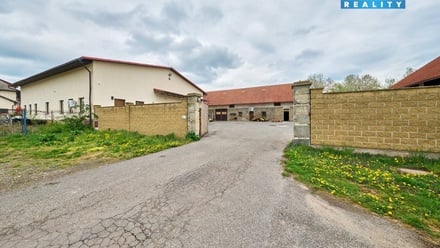 Prodej výrobního prostoru 453 m², Dubenec