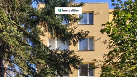 Prodej garáže 18 m², Praha 5