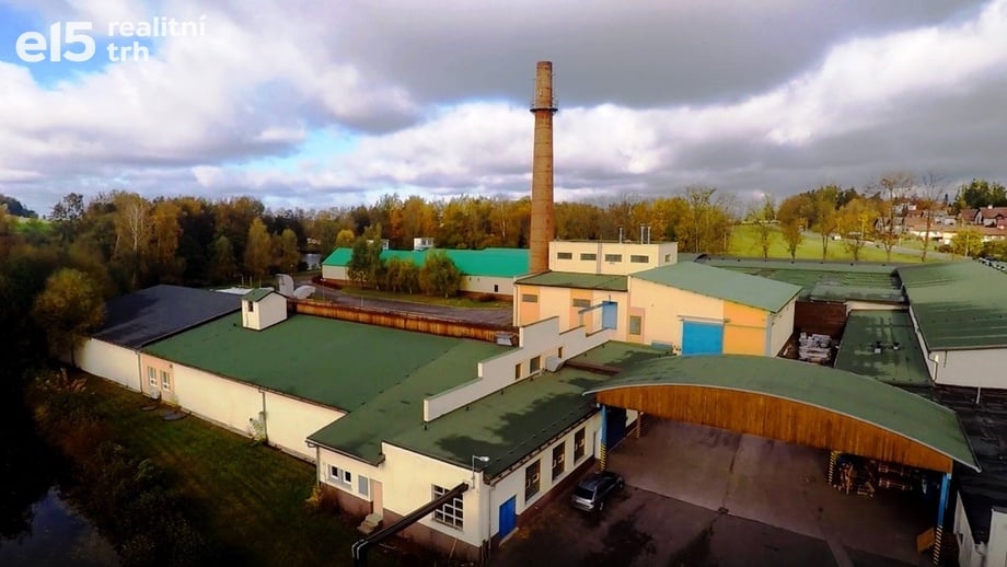 Prodej výrobního prostoru 16 378 m², Studenec