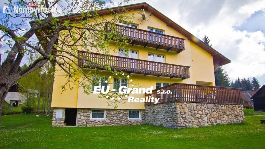 Prodej rodinného domu 580 m², Harrachov