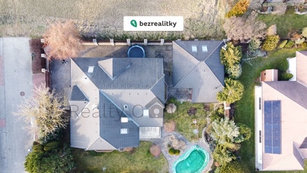 Prodej rodinného domu 248 m², Praha-Šeberov