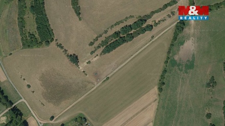 Prodej stavebního pozemku 3 913 m², Jabloňany