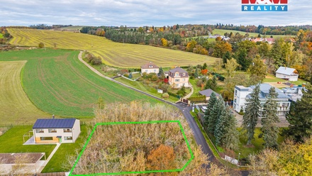 Prodej stavebního pozemku 1 057 m², Chocerady