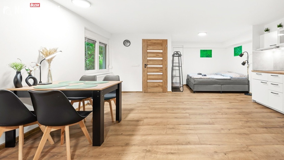 Prodej bytu 1+kk 47 m², Praha 5