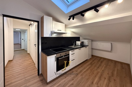 Pronájem bytu 2+1 60 m², Olomouc