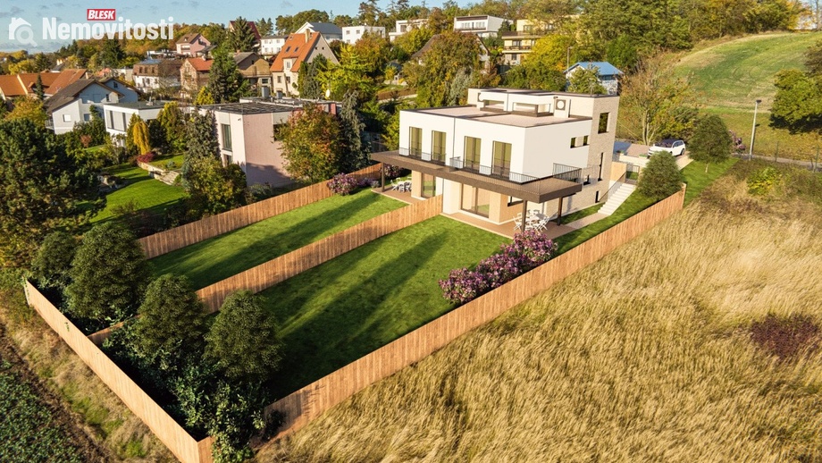 Prodej stavebního pozemku 1 007 m², Praha