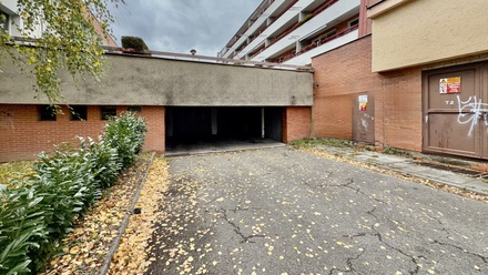 Pronájem garážového stání 13 m², Zlín