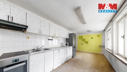Prodej rodinného domu 94 m², Milešovice