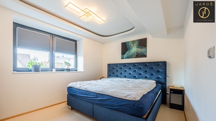 Pronájem rodinného domu 242 m², Kladno - Kročehlavy