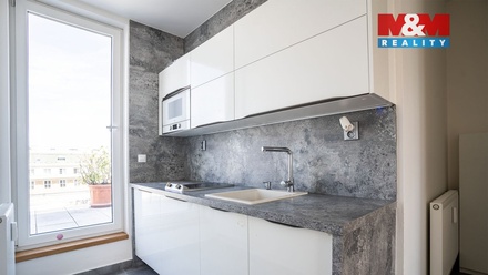 Pronájem bytu 1+kk 33 m², Pardubice I