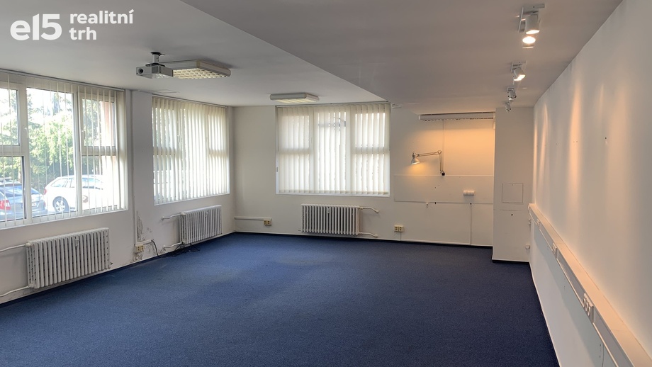 Pronájem obchodního prostoru 67 m², Praha - Újezd u Průhonic