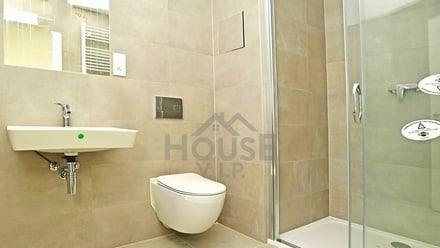 Prodej bytu 2+kk 72 m², Praha - Hostivař