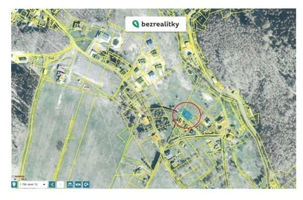 Prodej komerčního pozemku 404 m², Český Jiřetín