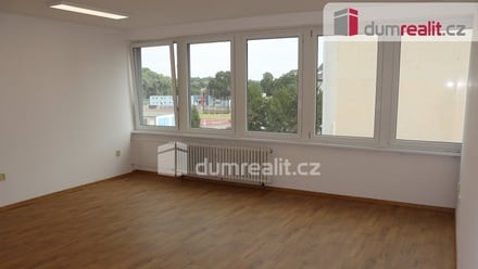 Pronájem kanceláře 35 m², Břeclav