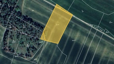 Prodej podílu 1/6 pole 3 818 m², Pyšel