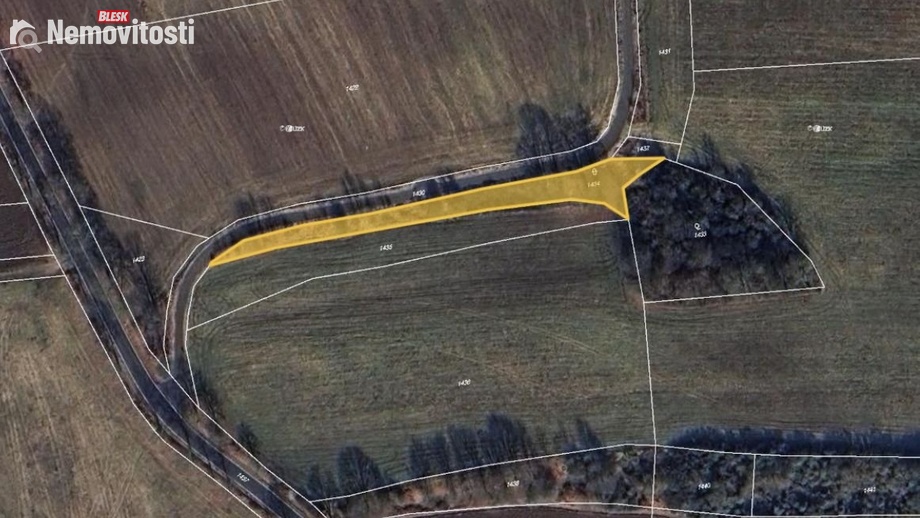 Prodej specifického pozemku 1 303 m², Otovice