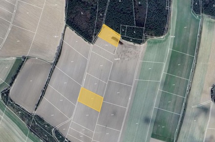 Prodej pole 6 758 m², Prostřední Poříčí