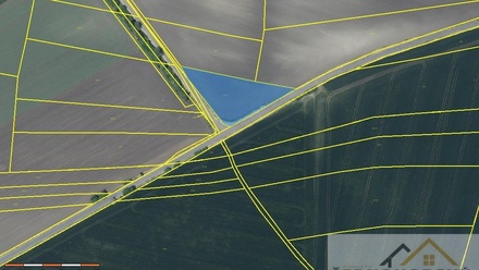 Prodej pole 5 072 m², Děčany