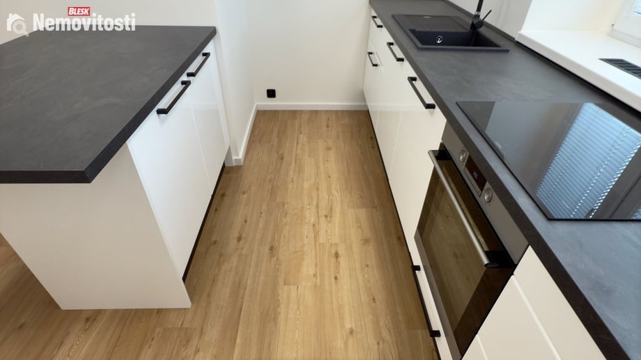 Pronájem bytu 4+1 100 m², Kladno