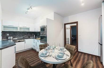 Pronájem bytu 3+1 90 m², Pardubice - Zelené Předměstí