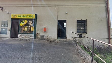 Pronájem obchodního prostoru 100 m², Církvice