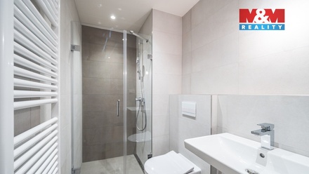 Pronájem bytu 1+kk 35 m², Praha 7