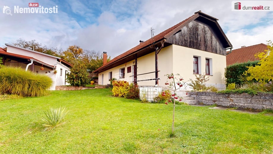 Prodej rodinného domu 100 m², Činěves