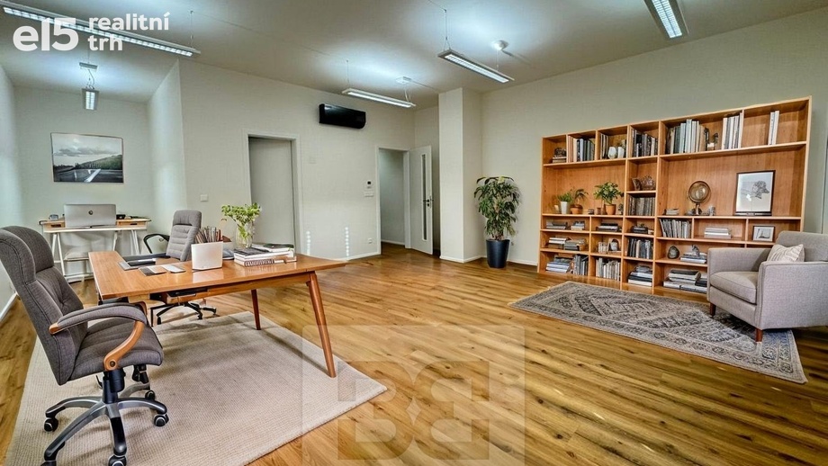 Pronájem kanceláře 50 m², Brno - Komárov
