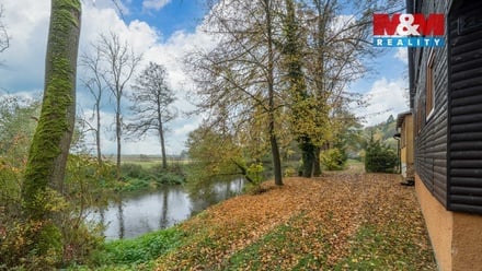 Prodej chaty 56 m², Šťáhlavy