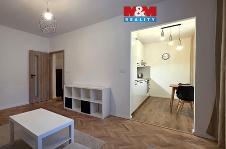 Pronájem bytu 1+1 30 m², Karlovy Vary