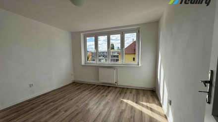 Pronájem bytu 2+kk 32 m², Praha - Břevnov