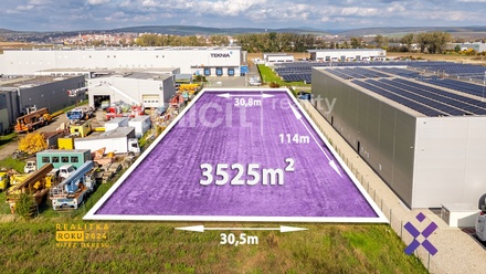 Prodej komerčního pozemku 3 525 m², Nivnice