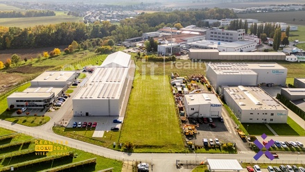 Prodej komerčního pozemku 3 525 m², Nivnice