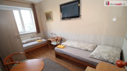 Prodej nemovitosti pro ubytování 460 m², Chodová Planá