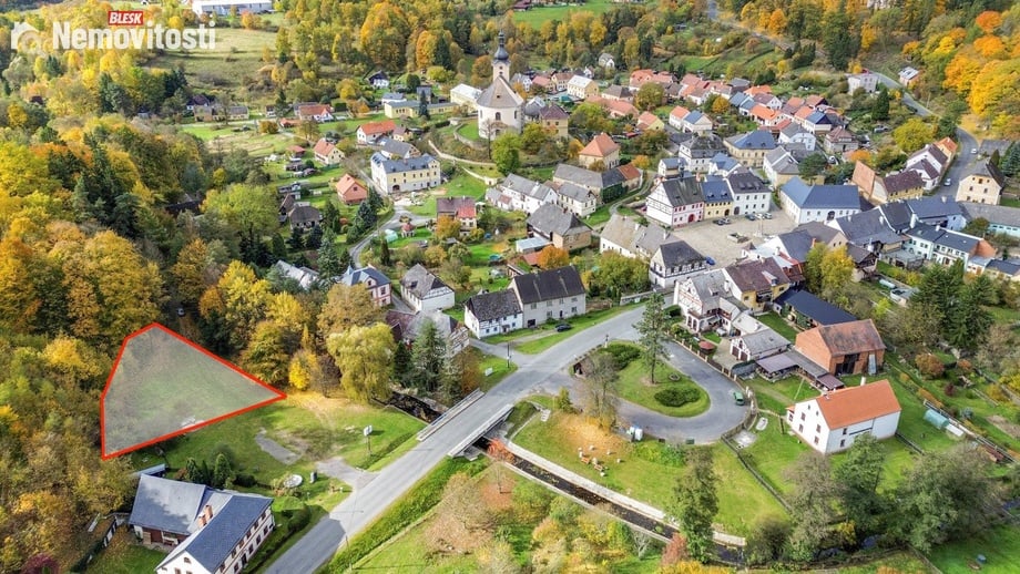 Prodej stavebního pozemku 987 m², Úterý