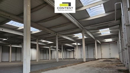 Pronájem výrobního prostoru 8 081 m², Kozomín