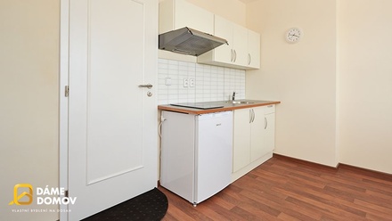 Pronájem bytu 1+kk 24 m², Zlín - Prštné