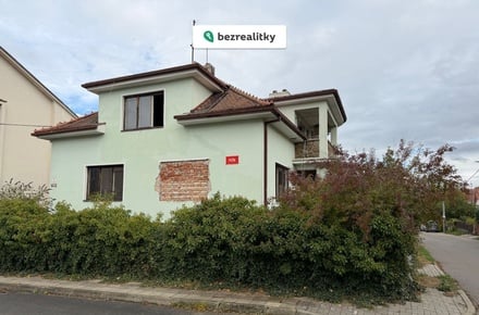 Prodej rodinného domu 408 m², Střelice u Brna