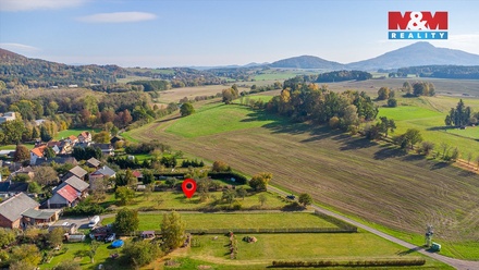 Prodej stavebního pozemku 1 659 m², Brniště