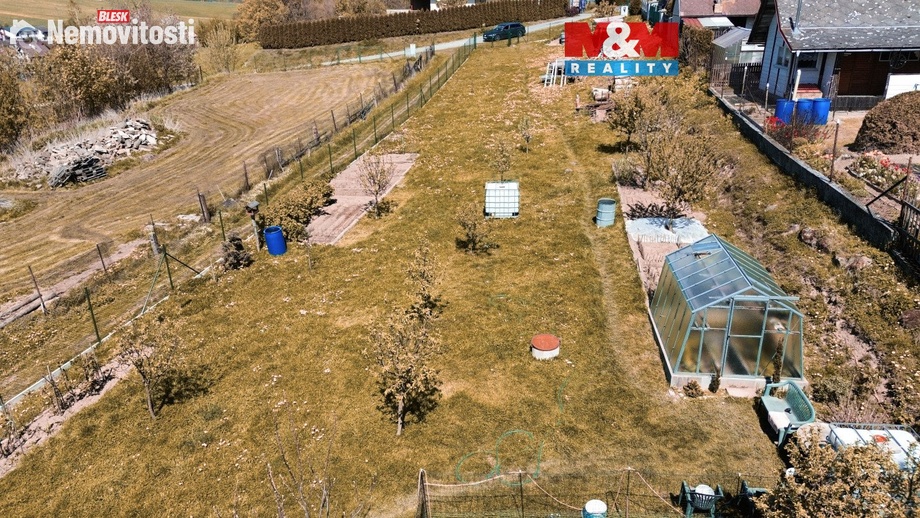 Prodej stavebního pozemku 1 496 m², Puklice