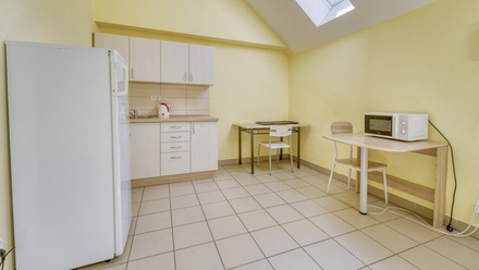 Pronájem bytu 1+kk 31 m², Sytno