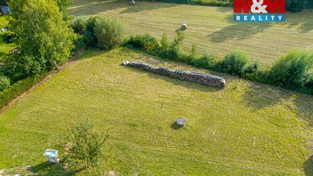 Prodej stavebního pozemku 1 215 m², Údrnice