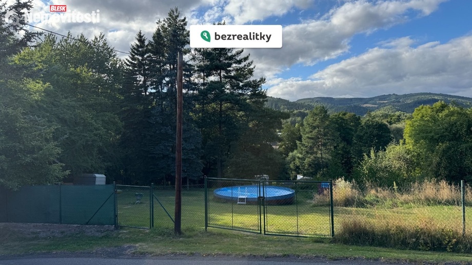 Prodej stavebního pozemku 1 135 m², Perštejn - Černýš