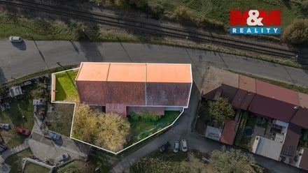 Prodej kanceláře 850 m², Oskořínek