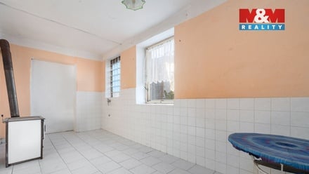 Prodej rodinného domu 100 m², Lukavice