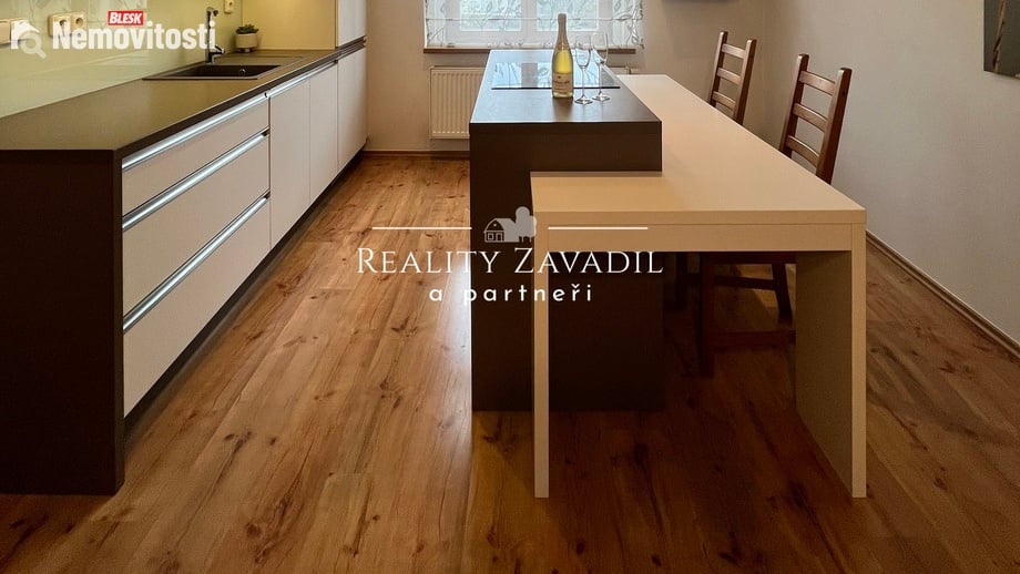 Pronájem bytu 2+kk 45 m², Praha