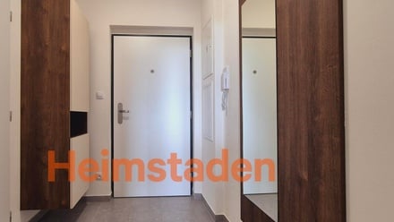 Pronájem bytu 1+kk 27 m², Plzeň-Jižní Předměstí - Plzeň - Jižní předměstí