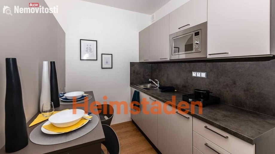 Pronájem bytu 1+kk 28 m², Plzeň-Jižní Předměstí - Plzeň - Jižní předměstí
