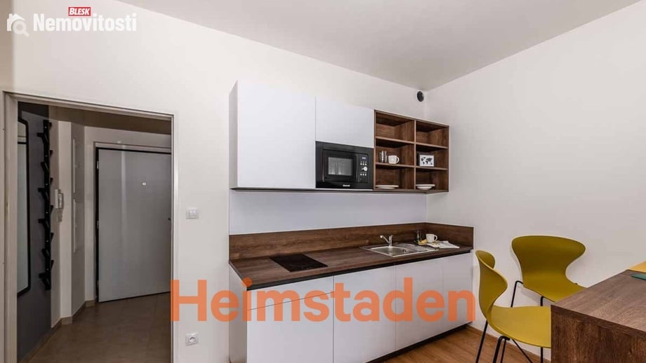 Pronájem bytu 1+kk 27 m², Plzeň-Jižní Předměstí - Plzeň - Jižní předměstí