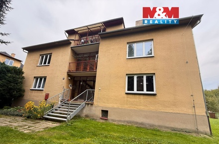 Pronájem bytu 4+kk 72 m², Benešov nad Ploučnicí